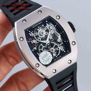 RM Designer Luxury Mens Mechanics Watch RM17-01 Wine Barrel Hollow Out Design Rubber Strap Wristwatch för män