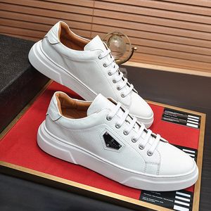 Mens Philipe Plein Shoes Brand Low-Tops Luxury Designer Shoe Fashion High Quality Leather Metal Skulls PP Mönster Summer Business Board Running Sneakers for Men