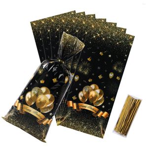 Enrocamento de presentes 25/50/100pcs Black Gold Happy Birthday Bag Sacos de doces de plástico Design de balão perfeito para suprimentos para festas para adultos