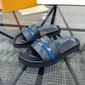 Designer Bom Dia Sandal Slipper äkta läder Casual Shoe Summer Beach Gladiator Mules HASP 2024 Nya män Top Quality Flat Slide Luxury Sliders Sandale 5.14 02