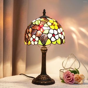 Bordslampor Tiffany Stained Glass Lamp Bedside Desk Blommor och druvor Lampskärm