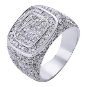 Män ring 14K Gold Cluster Iced Out Lab Simulated Diamond Band Micropave Bling Ring Ideal Hip-Hop Style Men's Party Ring