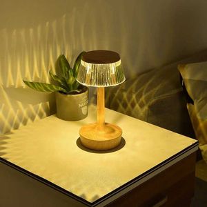 Lâmpadas de mesa Fantásticas casas decorativas do hotel quarto USB Cable Switch Crystal Lamp Lamp de mesa recarregável para cafés de bar