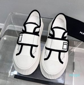 2024 Tasarımcı Sneakers Casual Canvas Platform Ayakkabı Lüks Kadın Sneaker