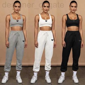 Women's Tracksuits designer Designer Brand Navel-baring Tank Top Tie-up Trousers Two-piece Sports Fitness Running Suit Jogging Clothes Vest Sweatpants Set W94D