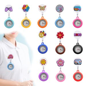 Cat Toys Peace Theme 26 Clip Pocket Watches sjuksköterskor FOB Titta med begagnad hängmedicinskift på begagnningsvis stetoskop LAPEL B OTGFB