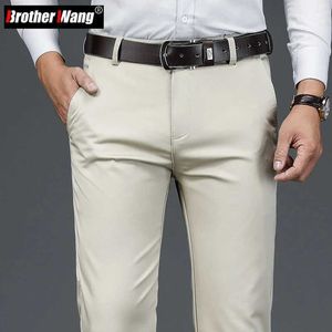 Pantaloni da uomo autunno classico stile maschile beige business pantaloni casual dritti stretch cotone ad alta vita pantaloni di marca solida khaki grn nero y240514