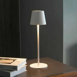 Lâmpadas de mesa 3 temperatura da cor LED Protection lâmpada lâmpada de tampa escuridão Controle de toque Batida recarregável para sala de jantar/sala de estar