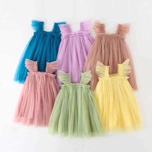 Mädchenkleider Sommer Neues Baby Kleidung Feste Farbe hochwertiger Flug Ärmel Mesh Anhänger Babykleid süße Prinzessin Ball Kleid D240515
