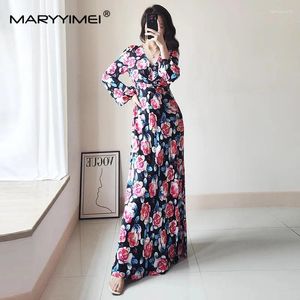 Casual Dresses Maryyimei Fashion Women's 2024 Spring Rose Printed Boho V-ringen Långärmad fest golvlängd lång klänning