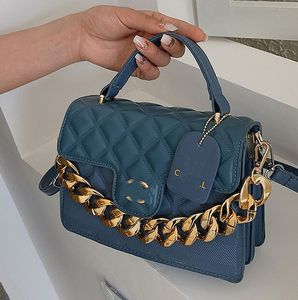 مصمم- Women Classic Flap Bag Bag Bag Bagge Lady Black Gold Chain Bag Bag CC0614