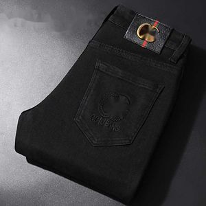 Jeans designer designer marchio denim mens autunno e inverno nuovo elastico slim adattamento nero tendenza casual versatile yzig