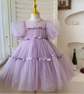 Sukienki dziewczyny detaliczne nowe dziecko 2024 Summer Girl Purple Mesh Flower Sukienka księżniczka Słodka moda sukienka 2-8 ton D240515