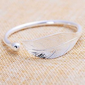 Bangle Fashion 925 Серебряная серебряная женщина браслет с открытыми листьями в форме