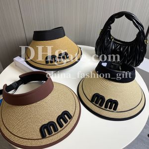 Lyxvarumärke Visir Hat Letter broderad stråhatt bred grim justerbar hatt tom topp hatt sommarsolskydd hatt