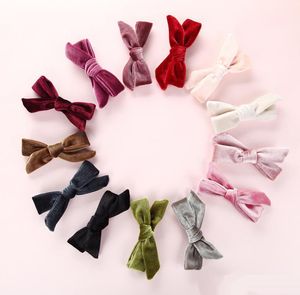 Fashion Velvet Kids Girls Hair Clips Single Bows Baby Girls Hairpins Sweet Lovely Bow Hair Barrettes New Baby Bands2807026