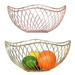 Dekorativa figurer Heminredning Iron Art Fruit Storage Basket Decoration Tool Organizer Bowl for Vegetable Snacks Candy Kitchen Table Dining