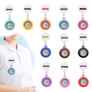 Andra klocktillbehör CLOG Letter Flower 8 Clip Pocket Watches Clip-On Lapel Hanging Nurses Watch for Doctors Sjuksköterska Women Hospital OT2MV