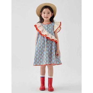 Flickans klänningar 3-10 år tjej Sumerisk klänning Barn Polyester tryckt Ruffled Loose Dress Girl Söt ärmlös prinsessa klänning Barn set D240515