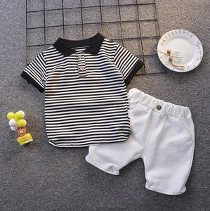 0-5 yaşındaki bebek erkek erkekler polo gömlek takımları yaz çocukları kızlar çizgili kıyafetler setleri unisex 240515