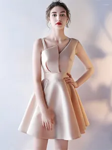 Partykleider einzigartige Design Tops Prom Dress Fashion A-Line Short-Abschluss