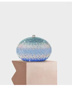 Kvällspåsar Blue Dazzling Women Clutches Hollow Out Crystal Metal Clutch Small Handbag Purse Wedding Present