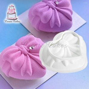 Baking Moulds Knot Heart Design Fondant Mold Mousse Silicone Sugar Cake Decorating Tools Candle
