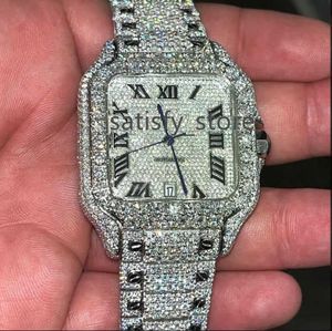 Luxury Roman Dial VVS Moissanite Rostfritt stålklocka Hip Hop Bust Down Iced Out Bling Blink Watch Personlig anpassning