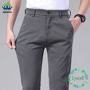 Herrbyxor fyra säsonger Ny mjuk lyocelltyg Mens Pants Business Slim Pant Elastic Waist Korea Solid Color Stretch Casual Trousers Man Y240514