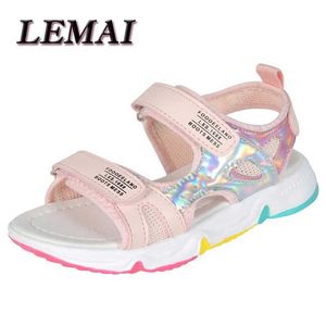 Sandálias da moda Sandálias Rainbow Sole Childrens Beach Sapatos 2021 Novo verão Sandálias Childrens Girl Princess Leather Casual Shoes D240515