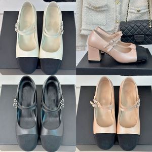 Mary Jane 디자이너 신발 여성 보트 펌프 좋아하는 블록 힐 럭셔리 신발 유명한 사무실 드레스 샌들 라인 스톤 버클 둥근 머리 2 끈 상단 거울 품질