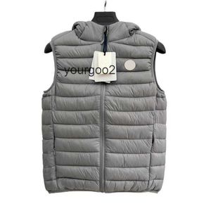 Winter Mens Vests 외부웨어 가벼운 체중 수컷 코트 따뜻한 민소매 조끼 풍력 방풍 외투 야외 클래식 따뜻한 겨울 겨울 남성 의류 도매