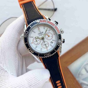 2024 upgraded luxury mens business leisure wristwatch stainless steel case rubber strap quartz