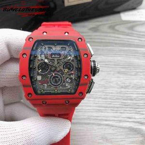 RM Designer 1 Luxury Mens Mechanics Titta på Richa Carbon Fiber Red Multifunktionella automatiska mekaniska Milles R Personlighet Stor uppringningskalender Atwa