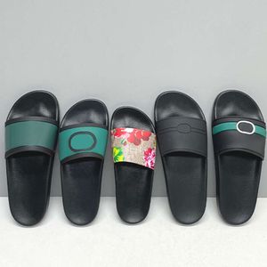 Designer desliza para homens chinelos de verão sandália slide feminina plataforma lady lady moda moda moda chinelos listras tigre abelha chinelo causal com saco de caixa 311