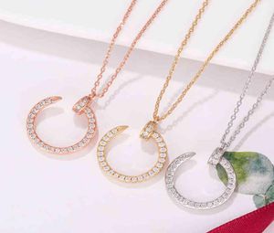 S925 Sterling Silver Nail Full Diamond Necklace Women039S Geometric Micro Inlaid Silver Pendant Chain Simple Clavicle6326748