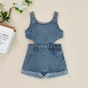 Overalls 0-4y Kinder-Denim-Spielanzug Baby Girl Summer Clothing Feste Farbe ärmellose Hollow Short Sleeved Jumpsuit Girl Top D240515