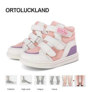 Sneakers Ortoluckland Girls Shoes Childrens Sports Shoes Baby Luxury Tipsietoes Barefoot Boots Preschool Hard Training Shoes d240515