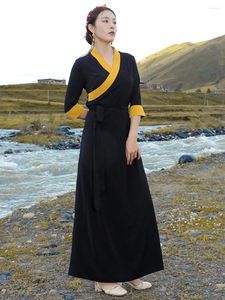 エスニック衣料スタイルのドレスサマーダンスパフォーマンス女性スカートポグラフィー中国のローブ