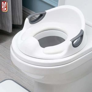 Baby Potty Training Bonet Seat com alças de almofada macia, coleção de altos, design duplo anti-deslizamento e guarda de respingo L2405