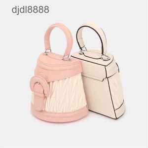 Soft Leather Womens New Autumn Versatile Fold Bucket Bag Diamond Chain Handbag Single Shoulder Messenger Bag 6WZL