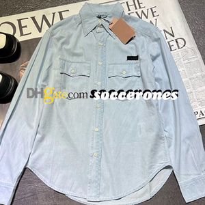 Belle camicie blu per il tempo libero Donne Designer Letter Shirts Summer Scate Down Collar Bluses with Pocket