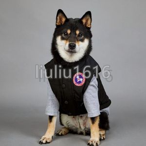 犬の服デザイナー犬服雨プルーフ犬大型犬豪華なブランド冬の温かいペットベストパッド入りジャケット＃986541