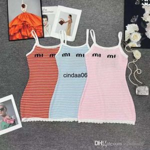 Designer Womens Dress Sleeveless Tops Casual Dresses Embroidery Knits Tees Summer Outwears For Lady Slim Basic Classic