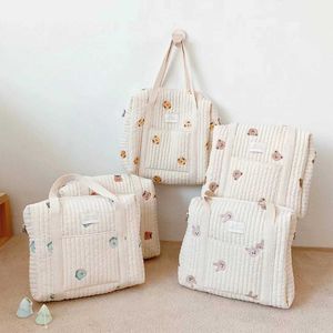 Wickelbeutel 1pc Instagram Koreanische Version von Baumwoll -Stamm -Mama -Taschen -Tasche Reißverschluss Reißverschluss großer Kapazitätswagen Hanging Bag Dicker Organizer Ba Y240515