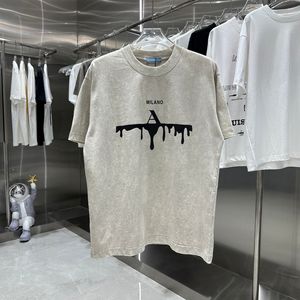 24SS Italy Letter Graffiti Print Pickling Washed Vintage Tee Designer T Shirt Spring Summer Casual Fashion Skateboard Men Women Tshirt 0516