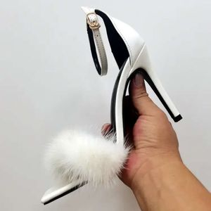 Frauen 2024 Lady Ladies Leder 9,5 cm Stiletto High Heel Sandalen Abdeckungsschuhschuhe Federn Solid Schnalle Peep-Toe Hochzeit Party Größe 34-42 D847