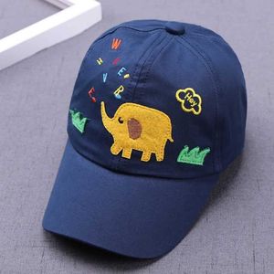 CAPS HATS SOMMER BABY BASEBALL HAT CARTHANT ELEPHANT BRODERAD BARNTER FOT HAT Pojkar och flickor Solid Color Childrens Justerbar Sun Hat WX