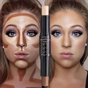 Dousted Face Contour Concealer Stick Waterproof Oilcontrol Matte Natural Vface Forming Contouring Highlight Pen Cosmetics 240510