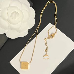 Quadrate Pendant Design Letter Pendants Brand Necklace 18K Gold Stainless steel Chain Women Designer Jewelry Necklaces Choker Wedding Jewelry Gifts